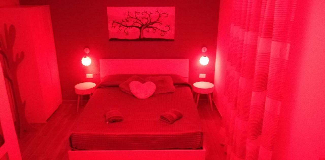 The Ladybug Holiday House - Locazione Turistica Villa Syracuse Luaran gambar